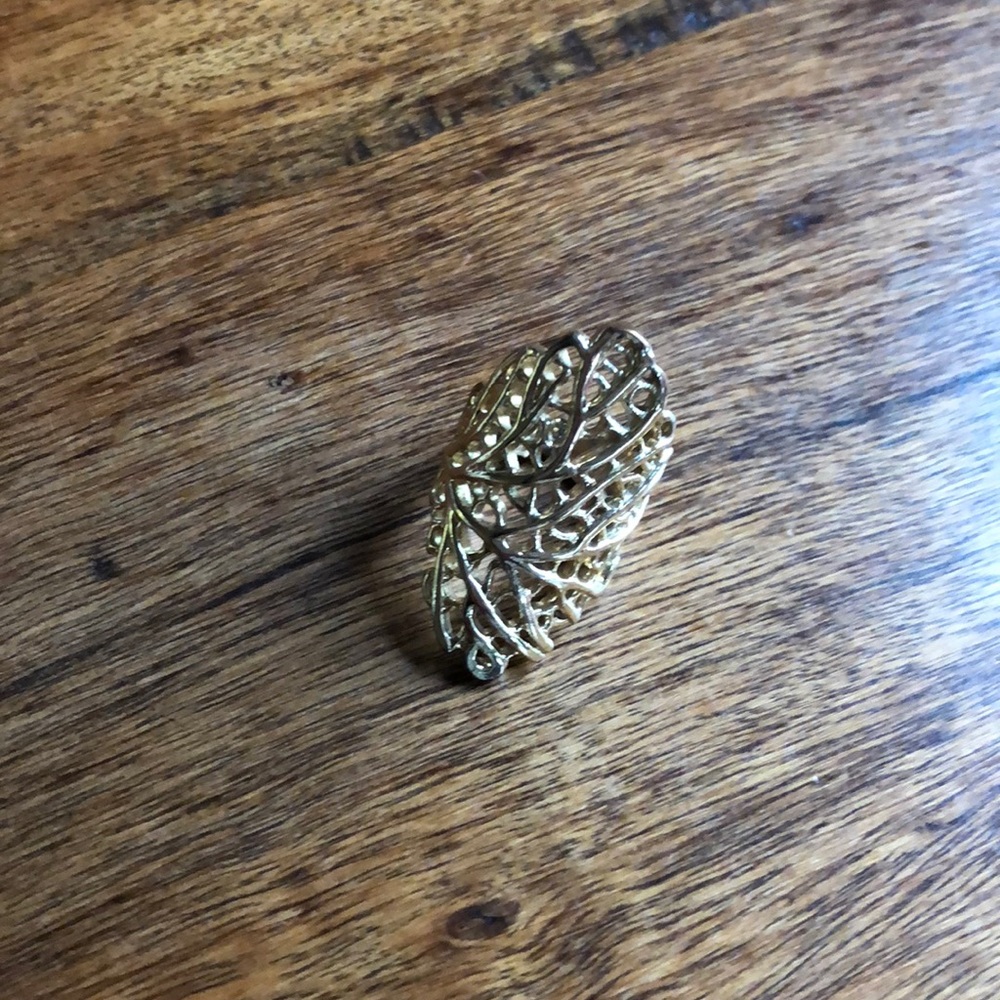 BCBG ring
